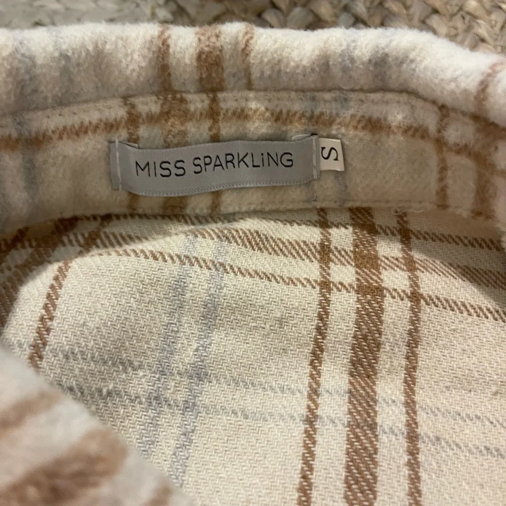 Women’s flannel - Picture 2 of 5